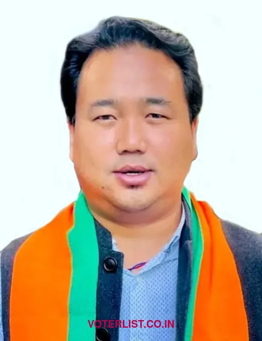 Tseten Chombay Kee